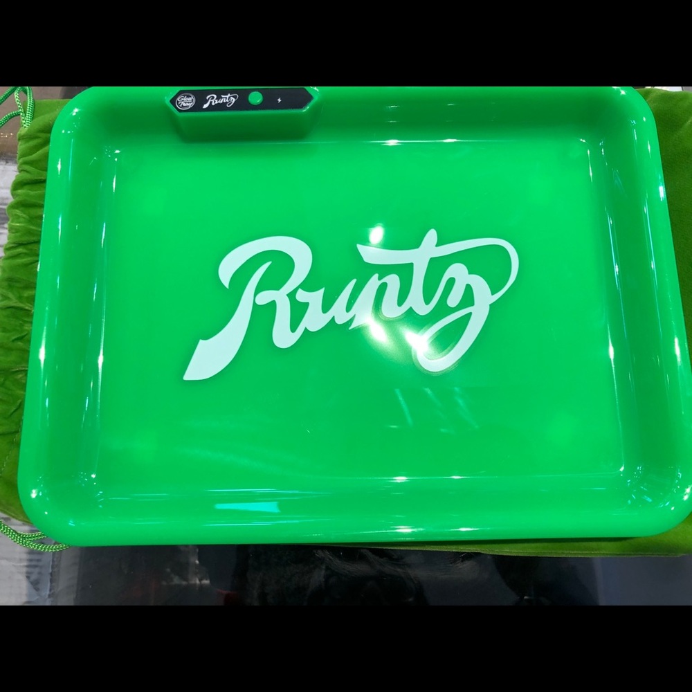Runts trays - Picture 2 of 2